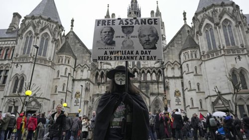 Drohende Auslieferung von Julian Assange: Wikilieaks war immer auch ein Irrtum