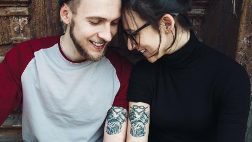 „Meine Frau ist meine beste Freundin“: So idealisieren Paare ihre emotionale Abhängigkeit