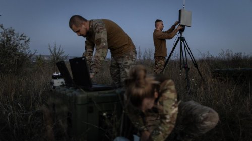 Rekordzahl an erfolgreichen Drohnenangriffen: Ukraine meldet 86 getroffene russische Artillerie-Einheiten in einer Woche