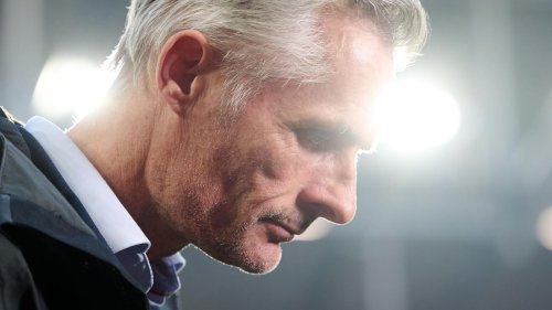 2. Fußball-Bundesliga: Medien: Schalke-Trainer spricht über Abschied