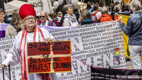 Hoffnung auf den neuen Papst: „Unsere Kirche ist so unfassbar verkrustet“