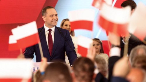 Präsidentschaftswahl offenbart Generationenkonflikt: „Polens Rechte erfährt erhebliche Unterstützung“