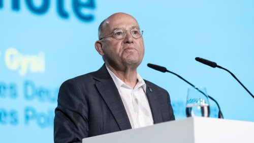 „Habe früher mehr Anträge bekommen“: Linken-Politiker Gregor Gysi ist als Single nicht unglücklich