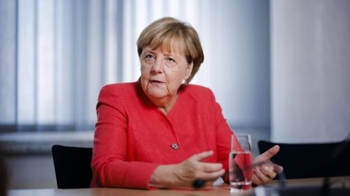 Merkel gibt sich selbstkritisch: „Wir hätten schneller auf die Aggressivität Russlands reagieren müssen“