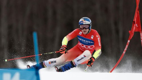Schweizer Dreifach-Erfolg: Ski-Ass Odermatt macht Triumph im Gesamtweltcup perfekt