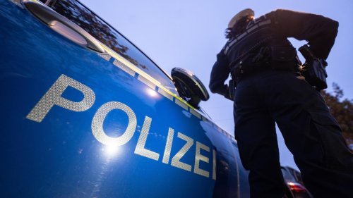 SEK-Einsatz und Schüsse in Friedrichshain: Polizei durchsucht bei RAF-Fahndung Räume in Berlin
