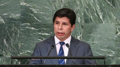 Staatskrise in Peru: Parlament stimmt für Amtsenthebung von Präsident Castillo