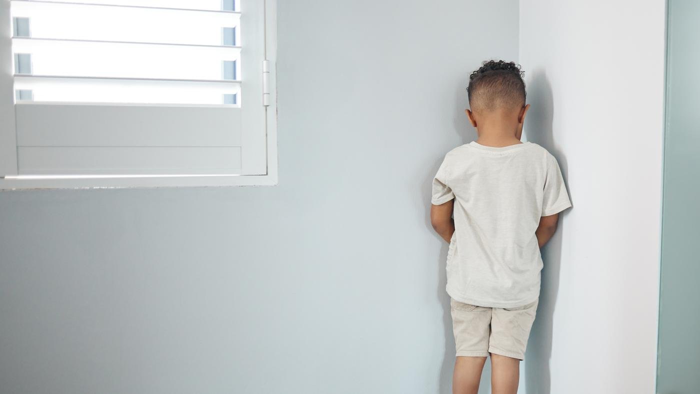 Strafen statt „Kuschelpädagogik“: Ist der Ruf nach einer neuen Härte an Schulen sinnvoll?