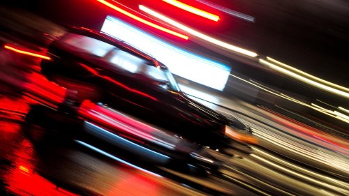 105 km/h zu schnell: 19-jähriger Raser auf Berliner Autobahn gestoppt