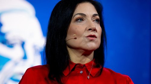 Unternehmen und Politik: Ostdeutsches Wirtschaftsforum berät über Wege aus der Krise