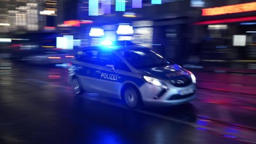 Großaufgebot der Polizei: Mann stirbt nach „familiärer Auseinandersetzung“ in Berlin-Kreuzberg