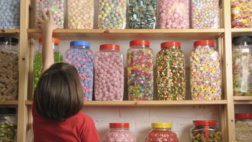 Einmal süß, immer süß: Wie Zucker der Gesundheit von Kindern dauerhaft schadet