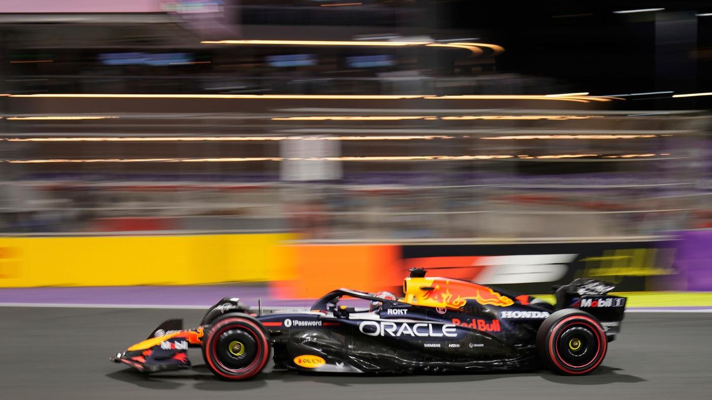 Formel 1: Überragender Verstappen rast auf Pole