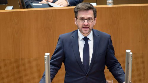 Nach Streit um Personalie: NRW-SPD-Parteichef Kutschaty tritt zurück
