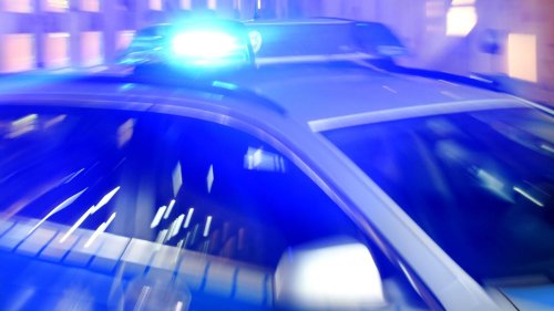 Täter flüchtig: 23-Jähriger nach Messerangriff in Tübingen gestorben