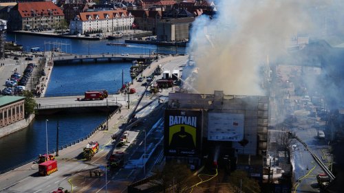 „Das ist eine nationale Katastrophe“: 400 Jahre Kulturerbe in Flammen – so trauert Kopenhagen um sein Wahrzeichen