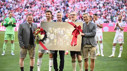 „Tausend Dank, Thomas“: FC Bayern verabschiedet Müller vor Anpfiff