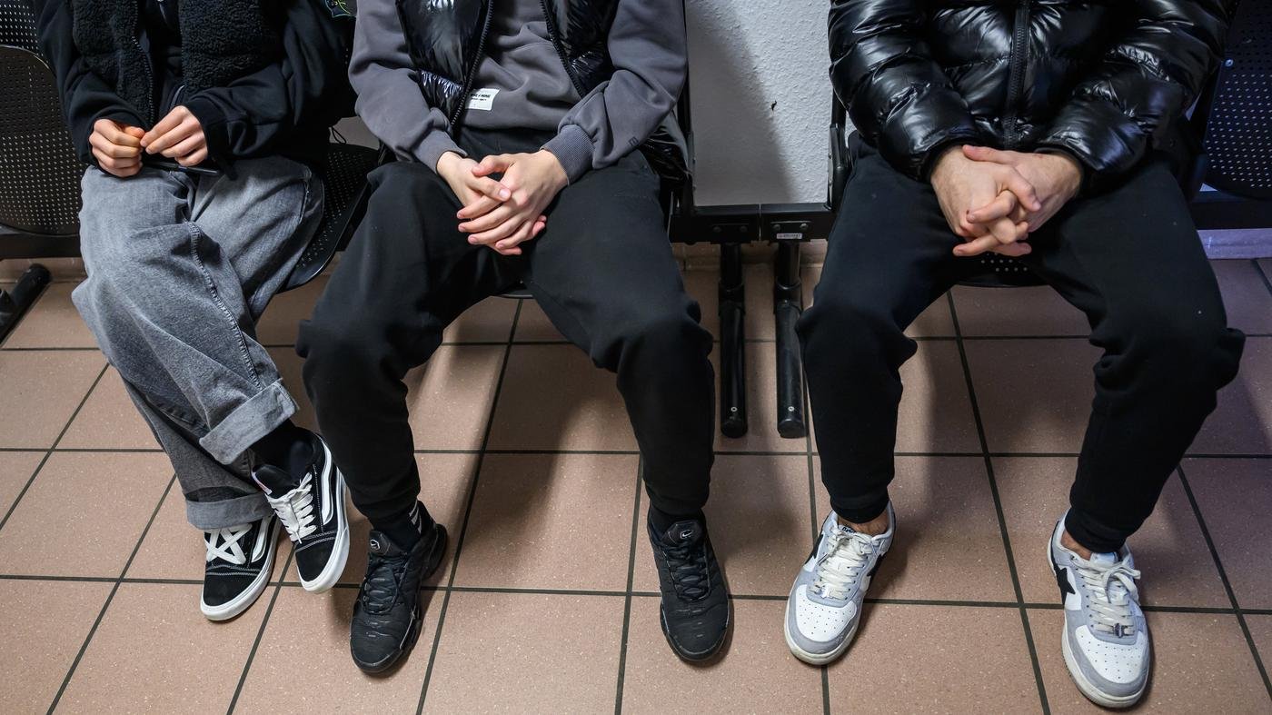 Arbeitspapier von Union und SPD zu Migration und Sicherheit: Von Ausreisearrest über Grenzschutz bis Gesichtserkennung
