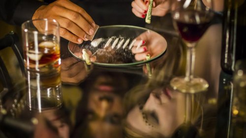 „Sie nehmen keine Rücksicht mehr“: Kokain-Konsum in der gastronomischen Öffentlichkeit - ein Barkeeper berichtet