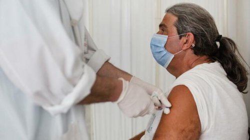 Ungeimpfte Griechen über 60 müssen Bußgeld zahlen