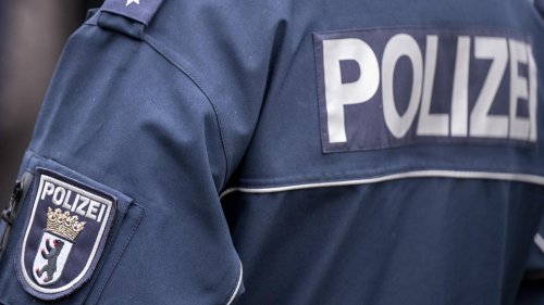„Drogen und Medikamente dabei gehabt“: Zwei Männer streiten sich vor Augen der Berliner Polizei – Festnahme