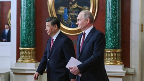 Chinas Staatschef beendet Moskau-Reise: USA halten Xi „Nachplappern russischer Propaganda“ vor
