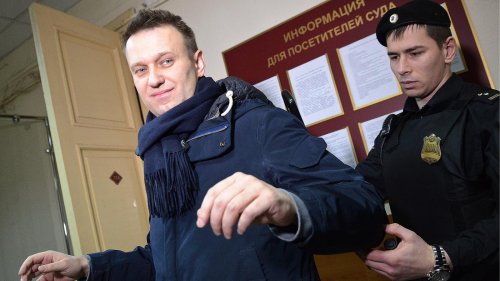 Russlands bekanntester Kremlkritiker: Alexej Nawalny muss für ein Jahr in Einzelhaft