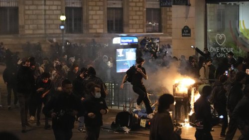 Mülltonnen und Motorroller angezündet: 46 Festnahmen in Paris bei erneuten Protesten gegen Rentenreform