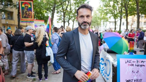 Mobbing gegen Lehrkraft: Queer-Beauftragter nimmt Schulleitungen in die Pflicht