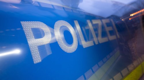 An Informationsstand in Berlin: Mitarbeiter einer Partei bespuckt und beleidigt