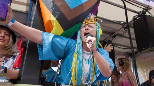 „Ich fühle mich hier sicherer“: Loki von Dorn hat in Berlin den ersten Verein für queere ukrainische Geflüchtete gegründet