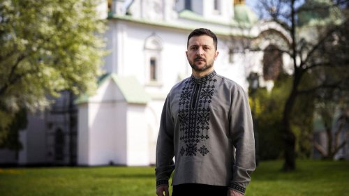 Ukraine-Krieg: Selenskyj: Russland verletzt Oster-Waffenruhe fast 3.000 Mal