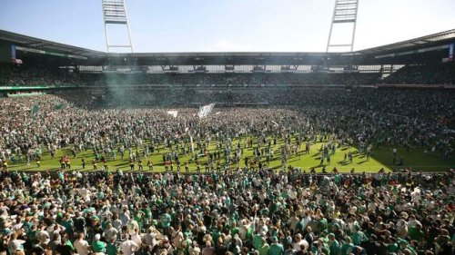 Die Aufstiegs-Party von Werder Bremen eskaliert