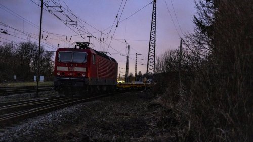 Zweites Kind „nicht mehr akut in Lebensgefahr“: Güterzug erfasst zwei Jungen im Ruhrgebiet – einer tot