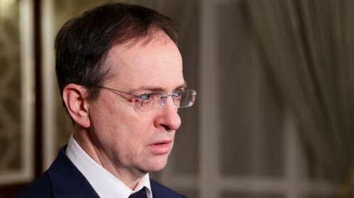 Putin-Berater Medinski – Moskau zu Wiederaufnahme der Gespräche mit Ukraine bereit