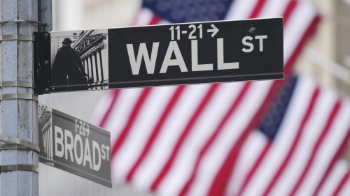 Bei fallenden Kurse nachkaufen?: Warum Anleger bei US-Aktien derzeit lieber vorsichtig sein sollten