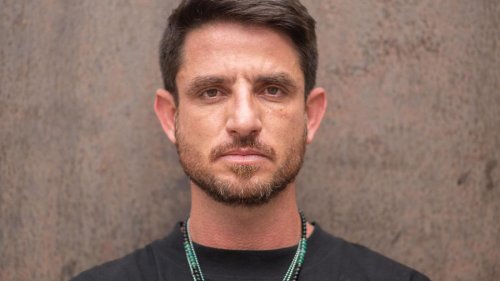 „Eine gute Zeit, um Antisemit zu sein“: Der DJ Omri Sasi überlebte den 7. Oktober. Mit gemischten Gefühlen legt er nun in Berlin auf.