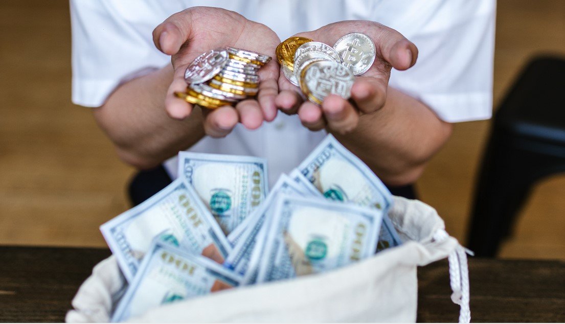 Solana Price Rallies as Institutions Lead $2.16 Billion CME Futures Surge