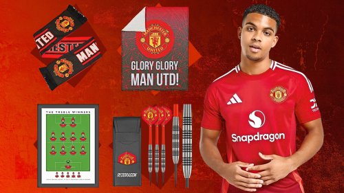 Best gifts for Manchester United fans in 2025