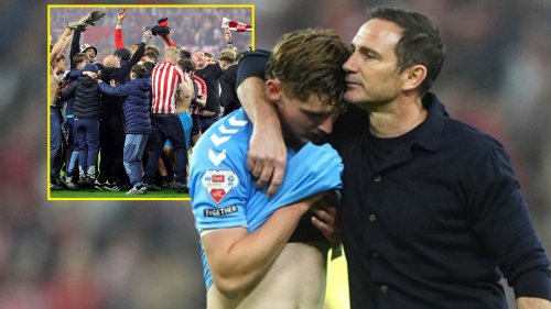 Fans invade pitch as Sunderland crush Frank Lampard’s Premier League dream with dramatic goal