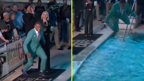 ESPN analyst dives into Jags pool in full suit after ignoring co-host's warning