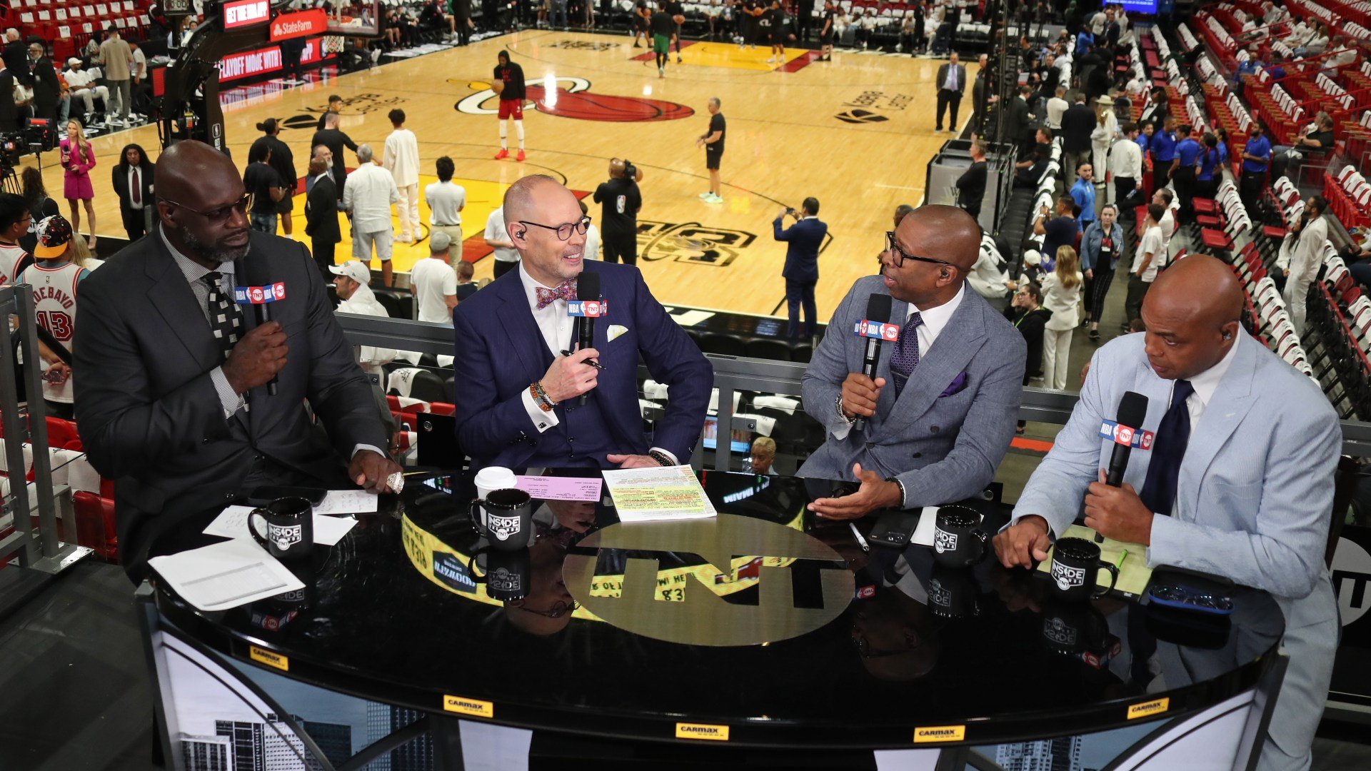 Fans fume as FS1 analyst claims Shaq and Charles Barkley’s Inside the ...