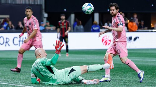 Incredible footage shows Lionel Messi embarrassing ex-Aston Villa goalkeeper with genius goal