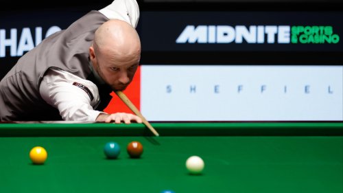 Snooker star breaks stunning Crucible record on tournament debut