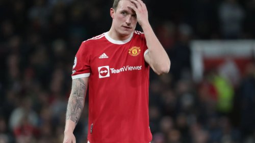 ‘No one cares’ – Phil Jones’ teammates brutally ignored his last message in players’ group chat after retirement