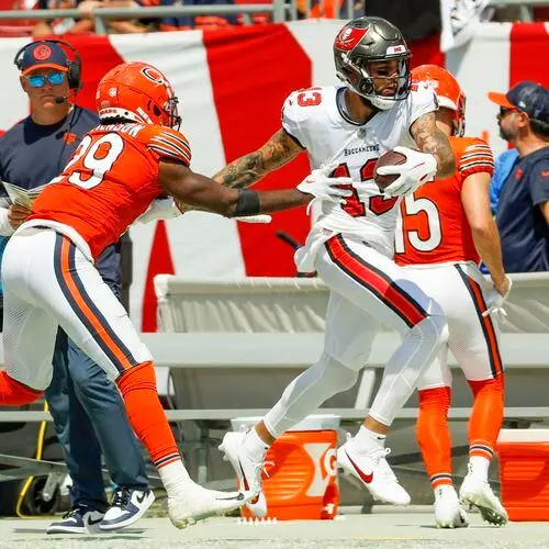 Rachaad White, Bucs' run game awaken in Sunday's triumph against Bears