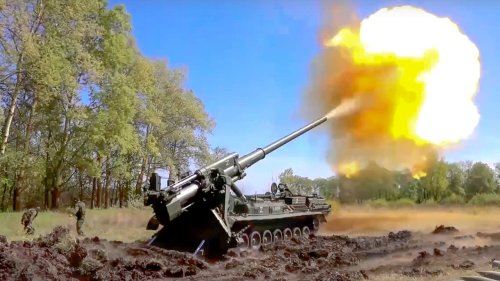 Russia is hammering Ukraine with up to 60,000 artillery shells and ...