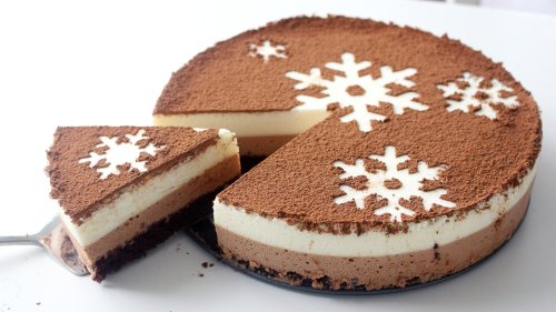 Chocolate Snowflake Mousse Cake