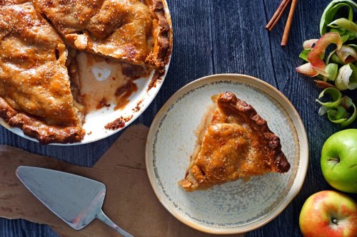 How to Make Paper Bag Apple Pie—and Why You Should