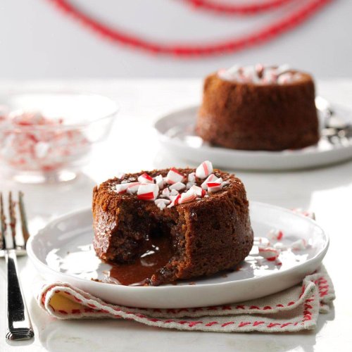 40+ Small-Batch Christmas Desserts to Make This Year